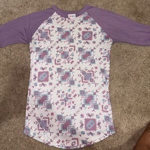 LuLaRoe women’s 3/4 sleeve pattern shirt